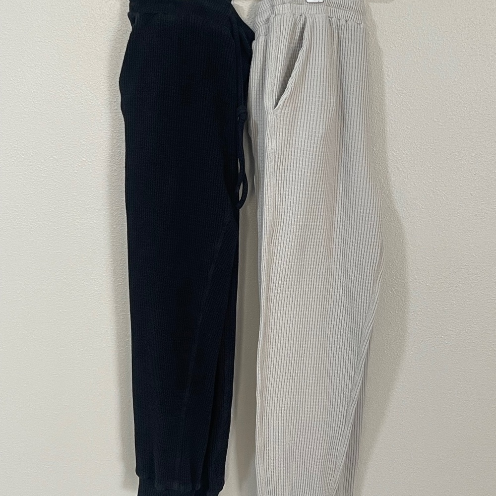 2 pairs of ribbed knit joggers size Small